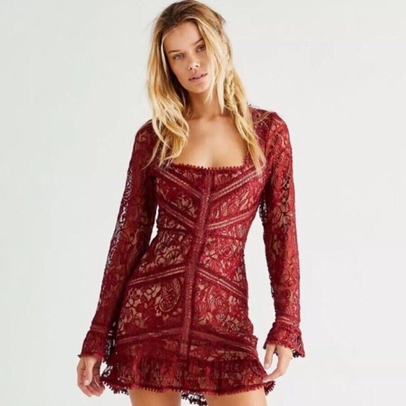 For Love And Lemons Dresses & Skirts - For Love & Lemons Red Lace Dress Size Large Emerie